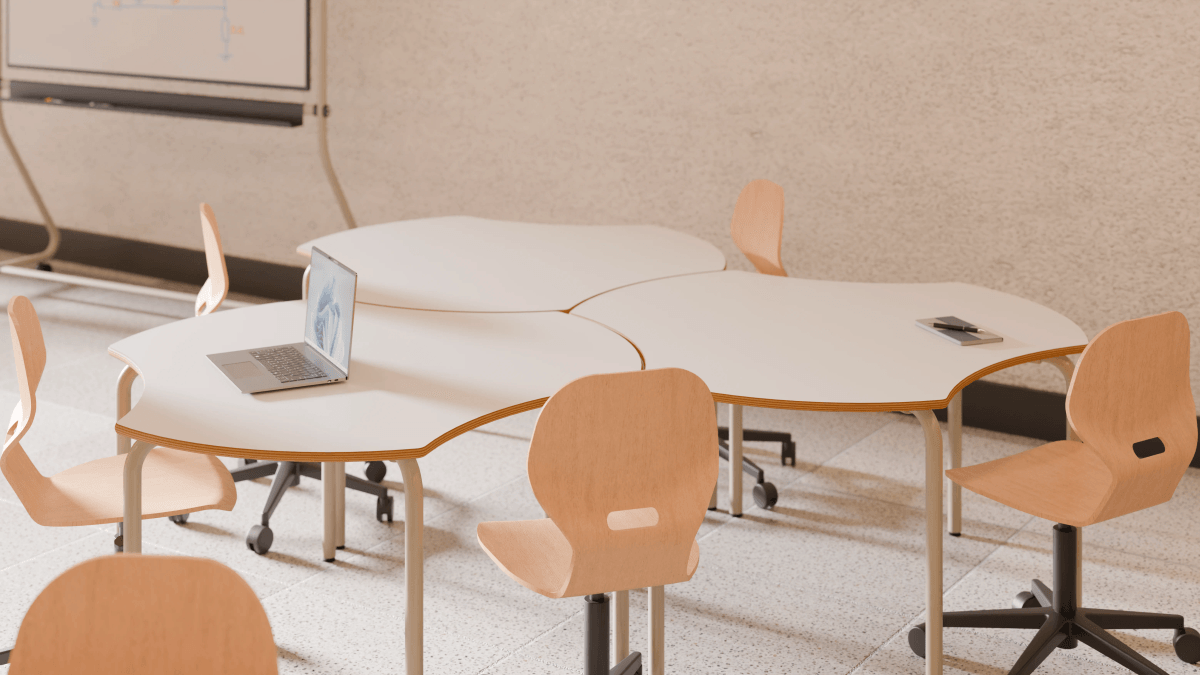 Gruppentisch Trisix